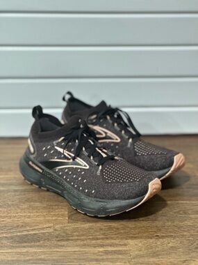 Brooks Black Running Sneakers with Blush Accents